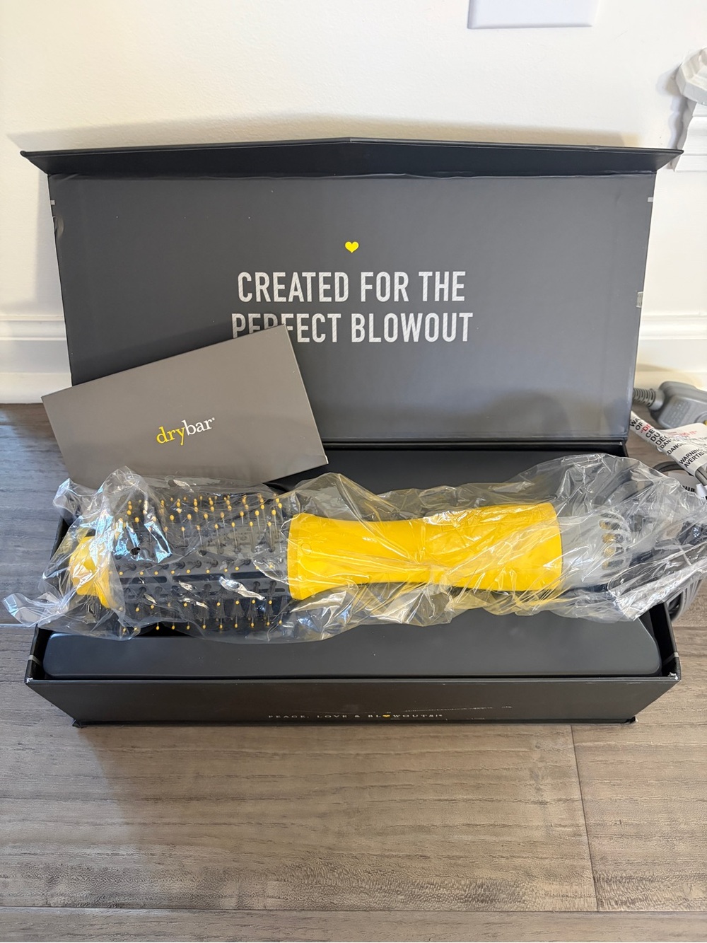 Drybar Double Shot Round Blow-Dryer Brush in Yellow